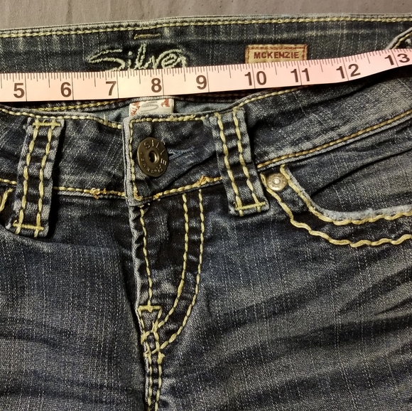 Silver Jeans - Picture 2 of 8